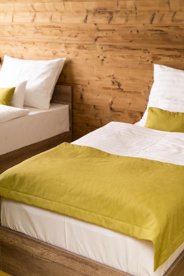Hotel Kristaly Konferencia & Wellness Ajka Dış mekan fotoğraf