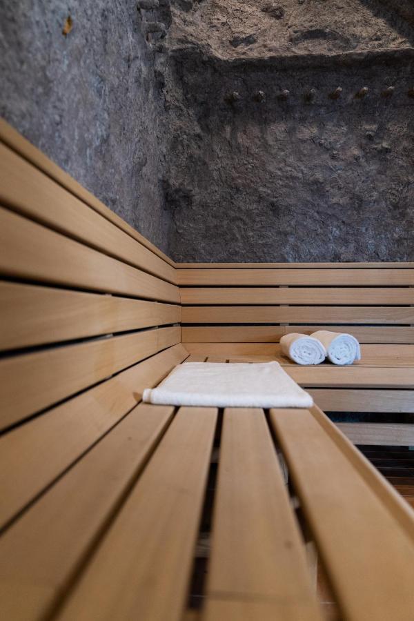 Hotel Kristaly Konferencia & Wellness Ajka Dış mekan fotoğraf